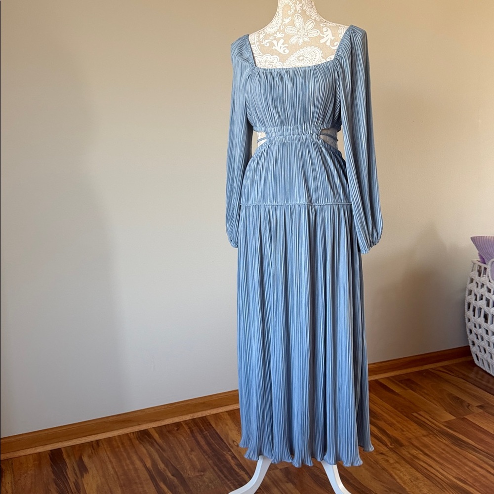 Moon River Long Sleeve Blue Pleated Dress sz M - Picture 10 of 13